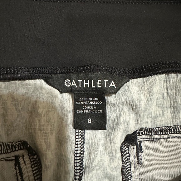 Athleta shorts. Size 8 - Picture 8 of 8